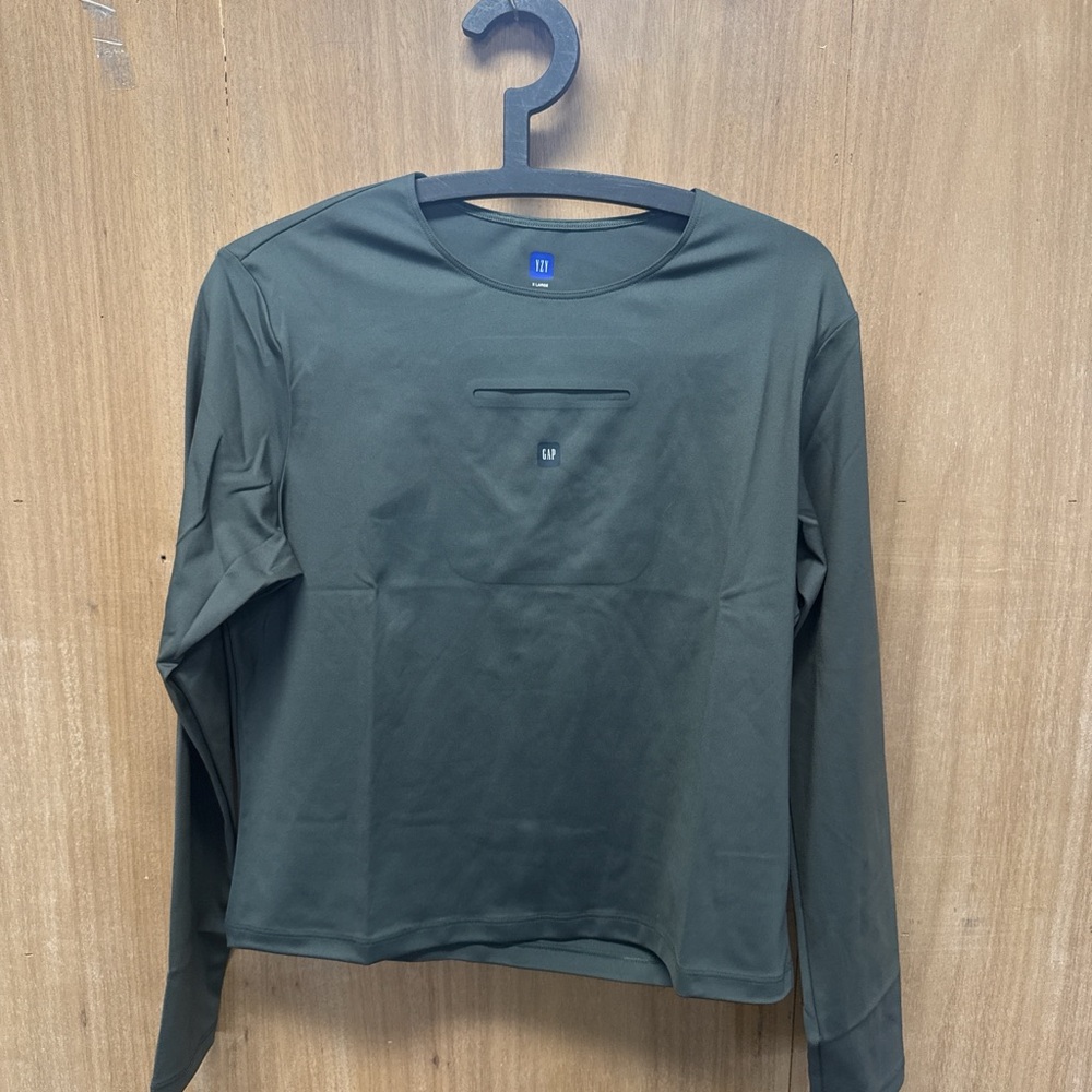 GAP Dark Green Long Sleeve Muscle Tee